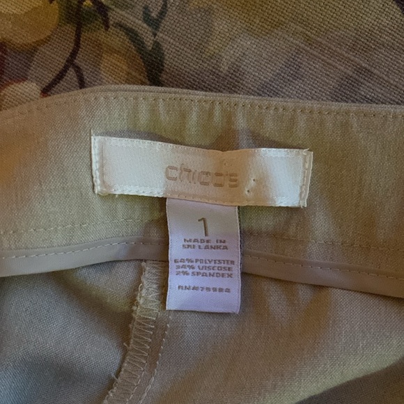 Chicos Size 1R(8) Beige Straight Leg Dress Pant Slacks Career Wear - Picture 4 of 5